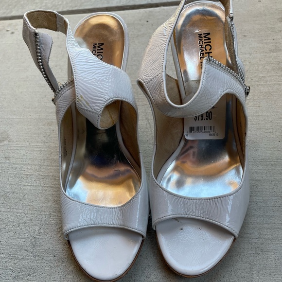 Michael Kors white size 9 ankle heels - Picture 1 of 16